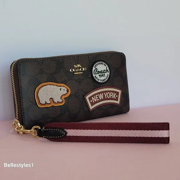 COACH Signature Canvas With Ski Patches Zip-Around Wallet/Wristlet-Brown Black⭐ - Picture 7 of 16